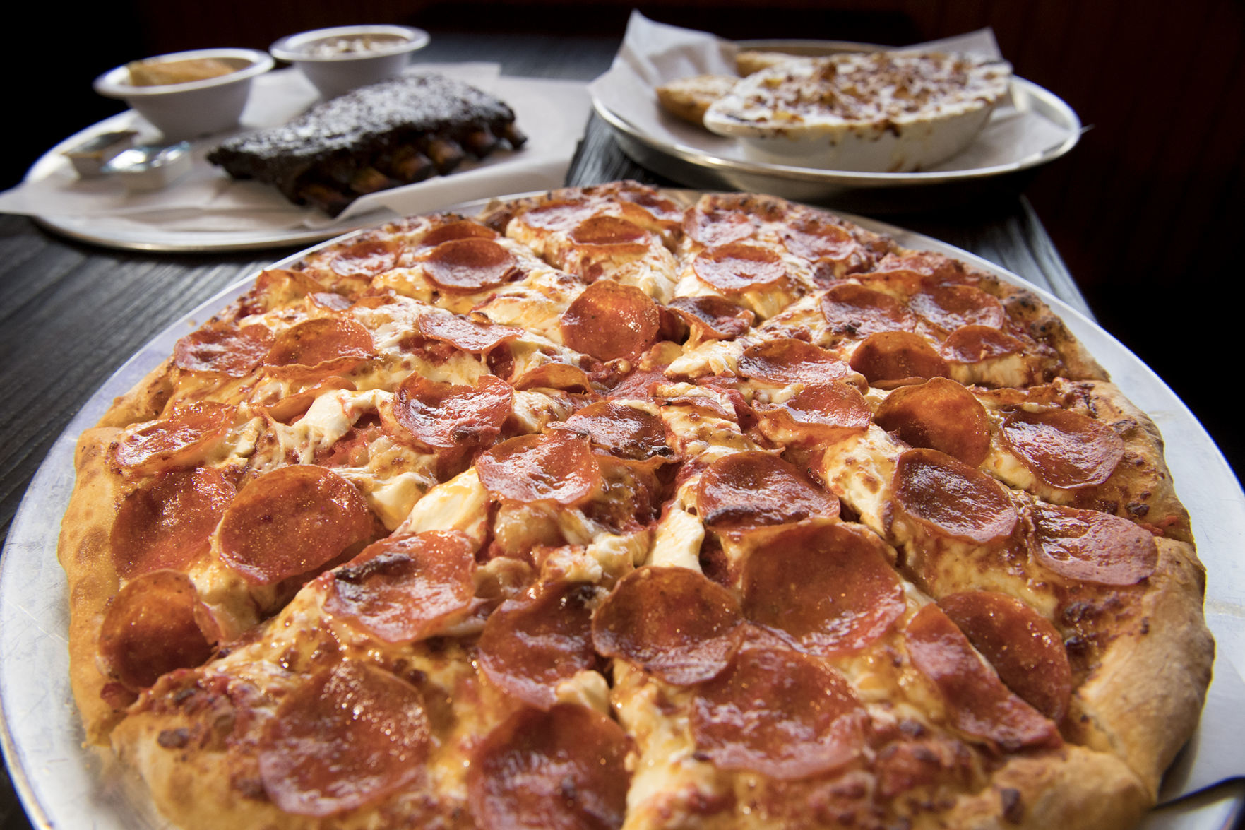 Ramos Pizza & Pub/Buster's BBQ north
